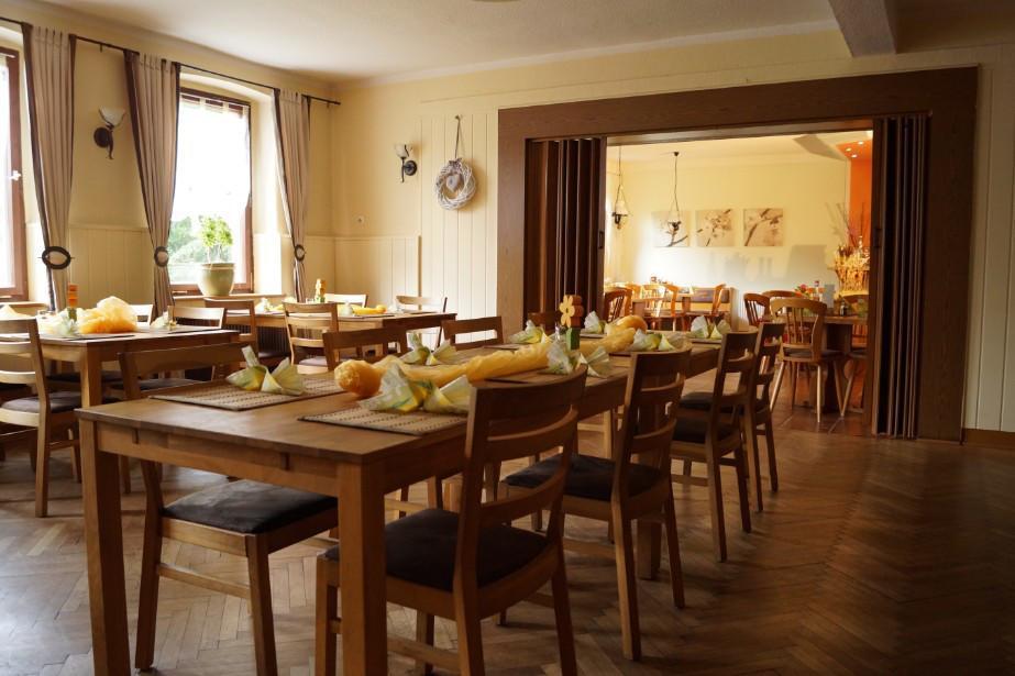 Berggasthof Beckenbergbaude Hotel Eibau Luaran gambar